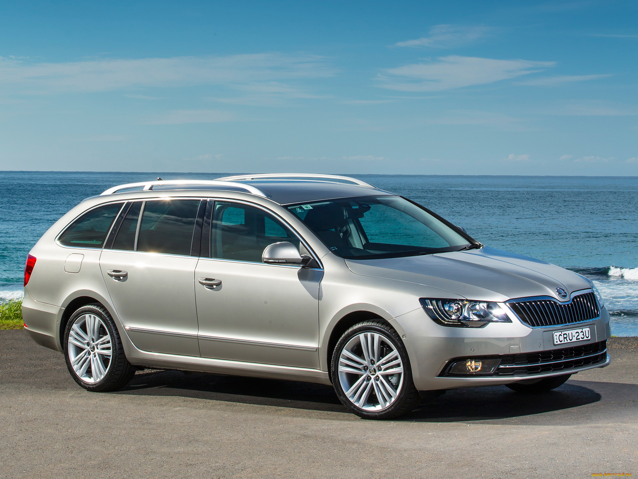 Skoda Superb Wagon 2014